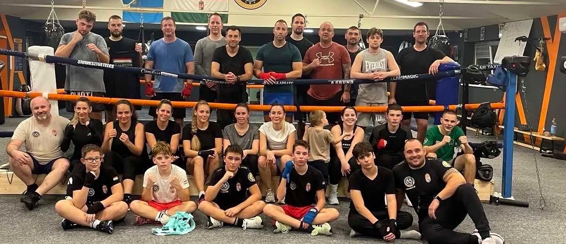 A G.S. Gladiátor közössége a klub ringjében: gyerekek, felnőttek és edzők