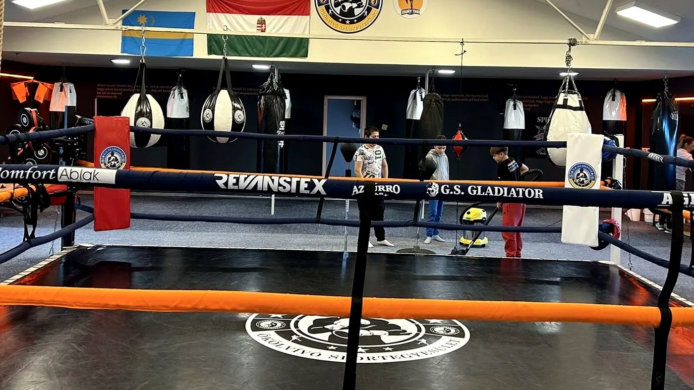 A G.S. Gladiátor edzőterme: ring és zsáksor